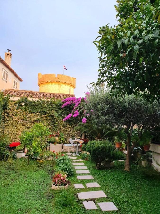 Guest house Garden - With A View Dubrovnik